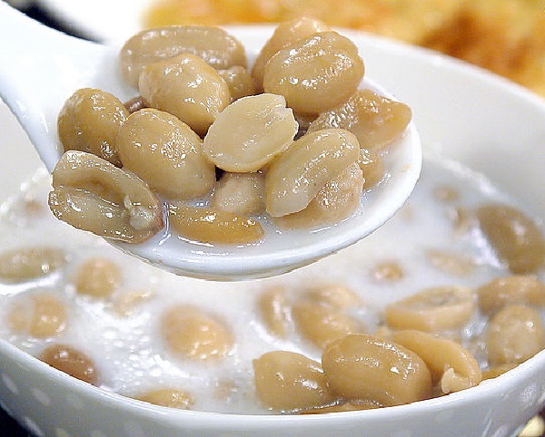 台湾のピーナッツスープ 花生仁湯 の作り方 甘い中華デザートのご紹介 おいしい台湾料理の簡単レシピ